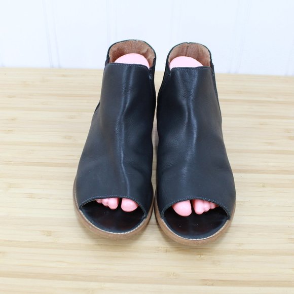 Musse & Cloud Ciara Black Leather Ankle Open Toe Booties Size 10 / 40 - Picture 5 of 9